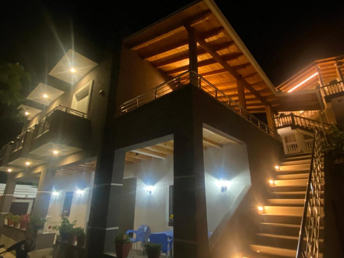 Maison Apartments Vlorë 外观 照片