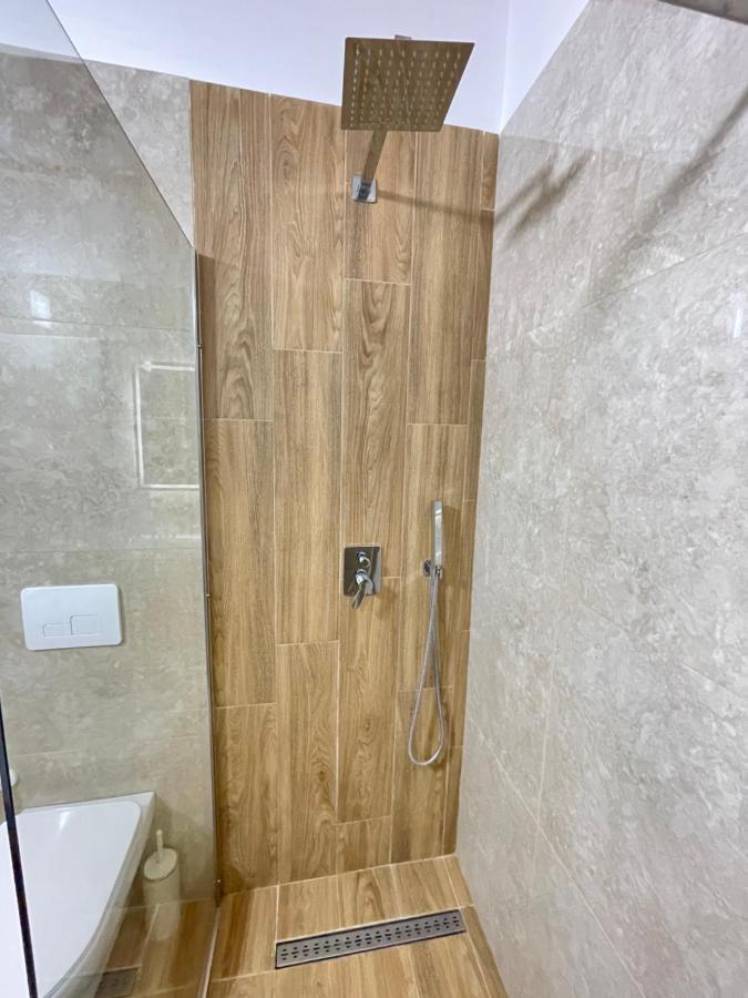 Maison Apartments Vlorë 外观 照片