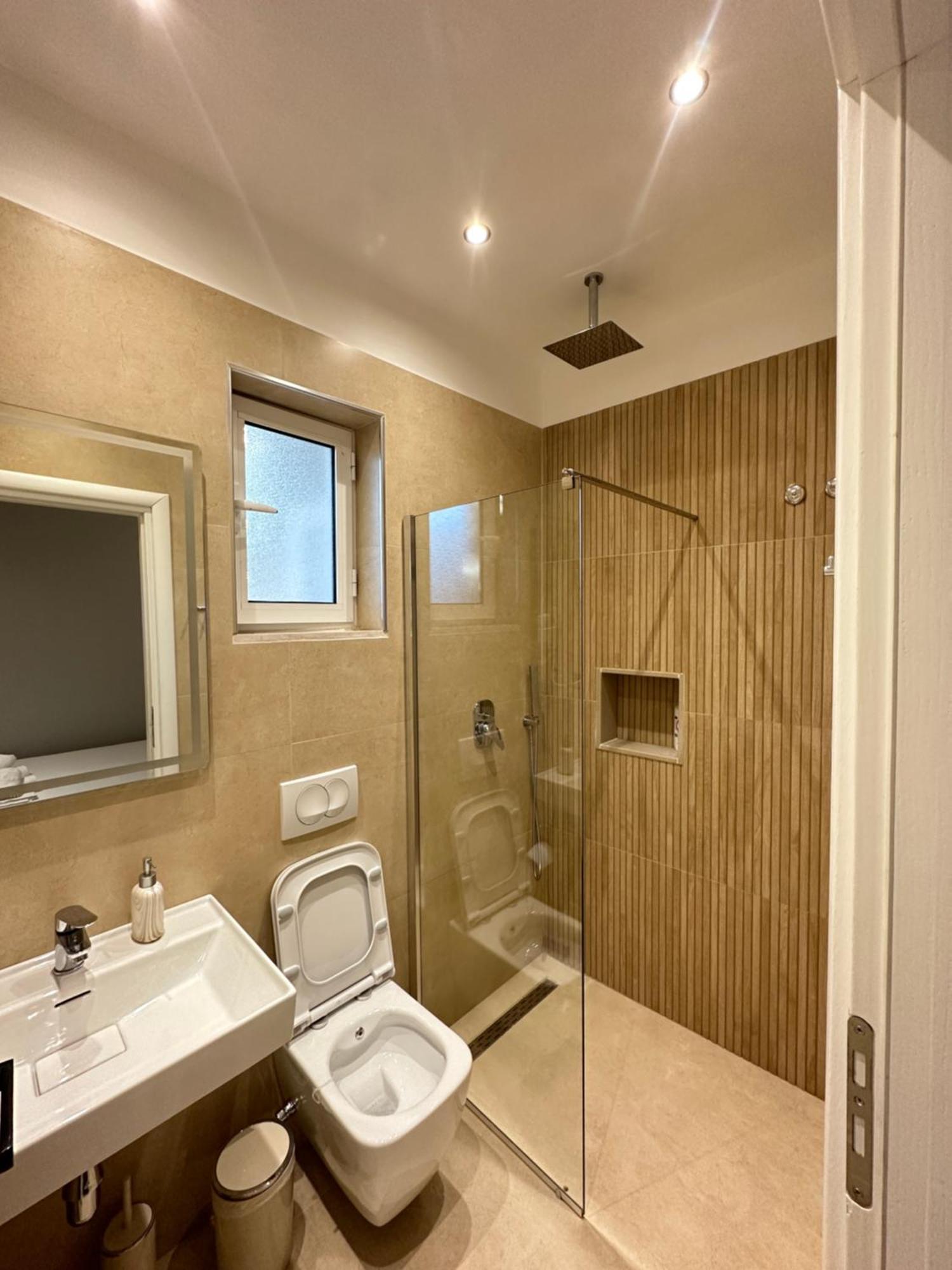 Maison Apartments Vlorë 外观 照片