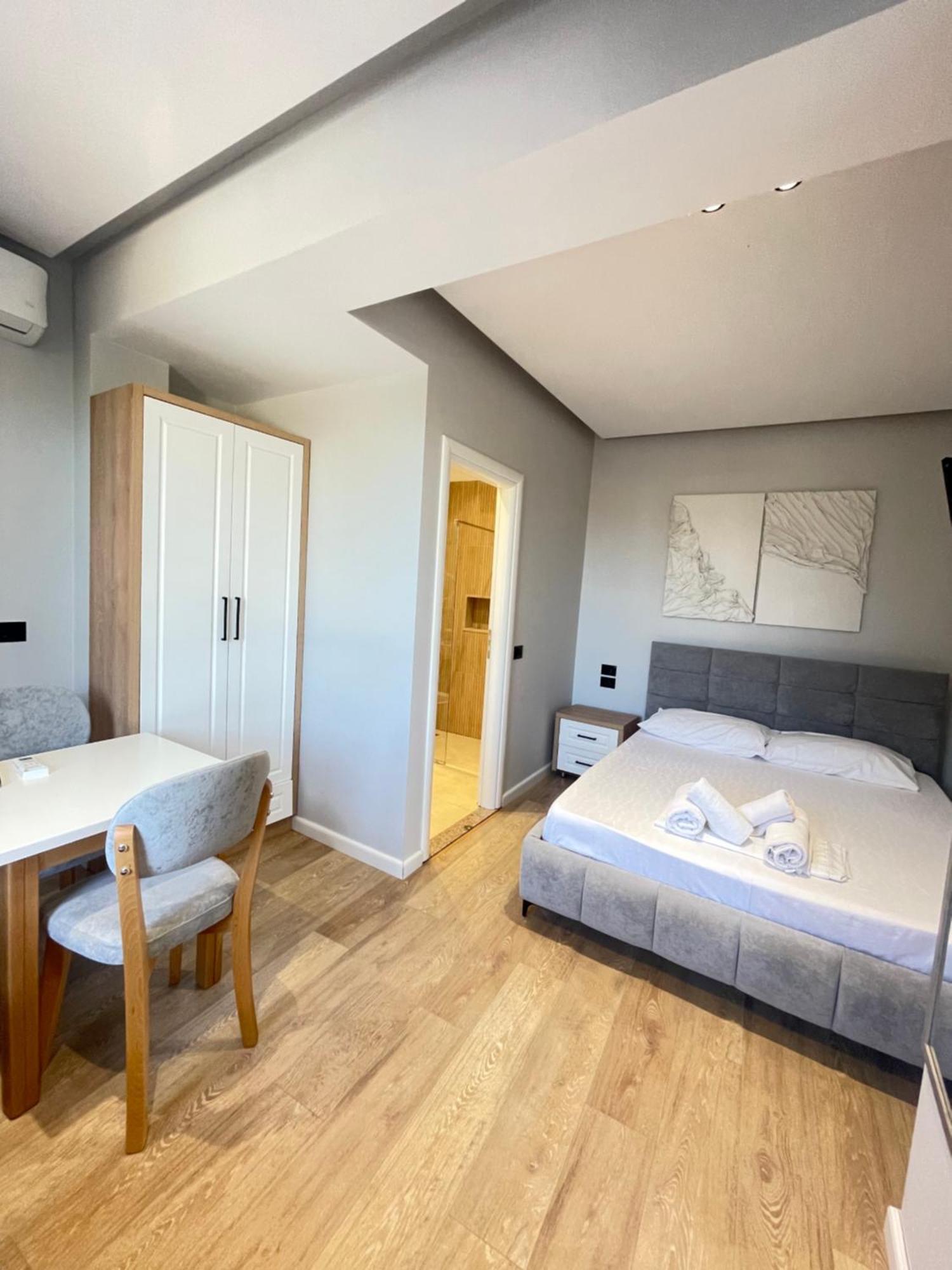 Maison Apartments Vlorë 外观 照片